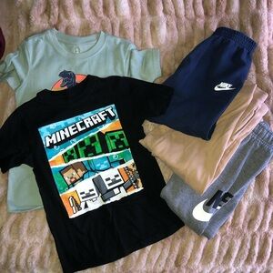 Boys tee shirts and sweatpants bundle size 6-7